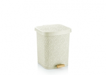 Lacy Pedal Dustbin No: 2 (12 lt)